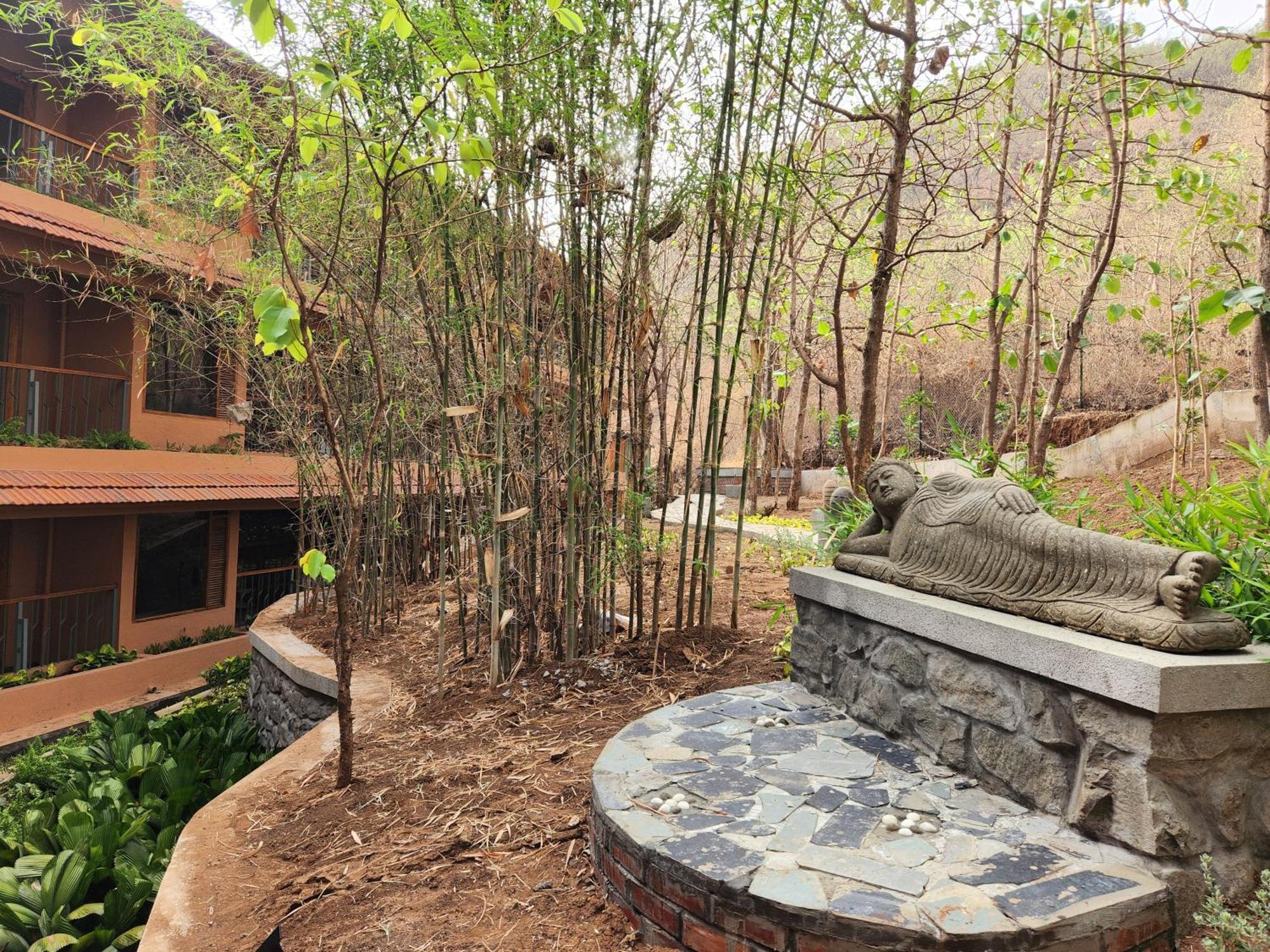 The Foresta Resort ,Mulshi Paud Extérieur photo