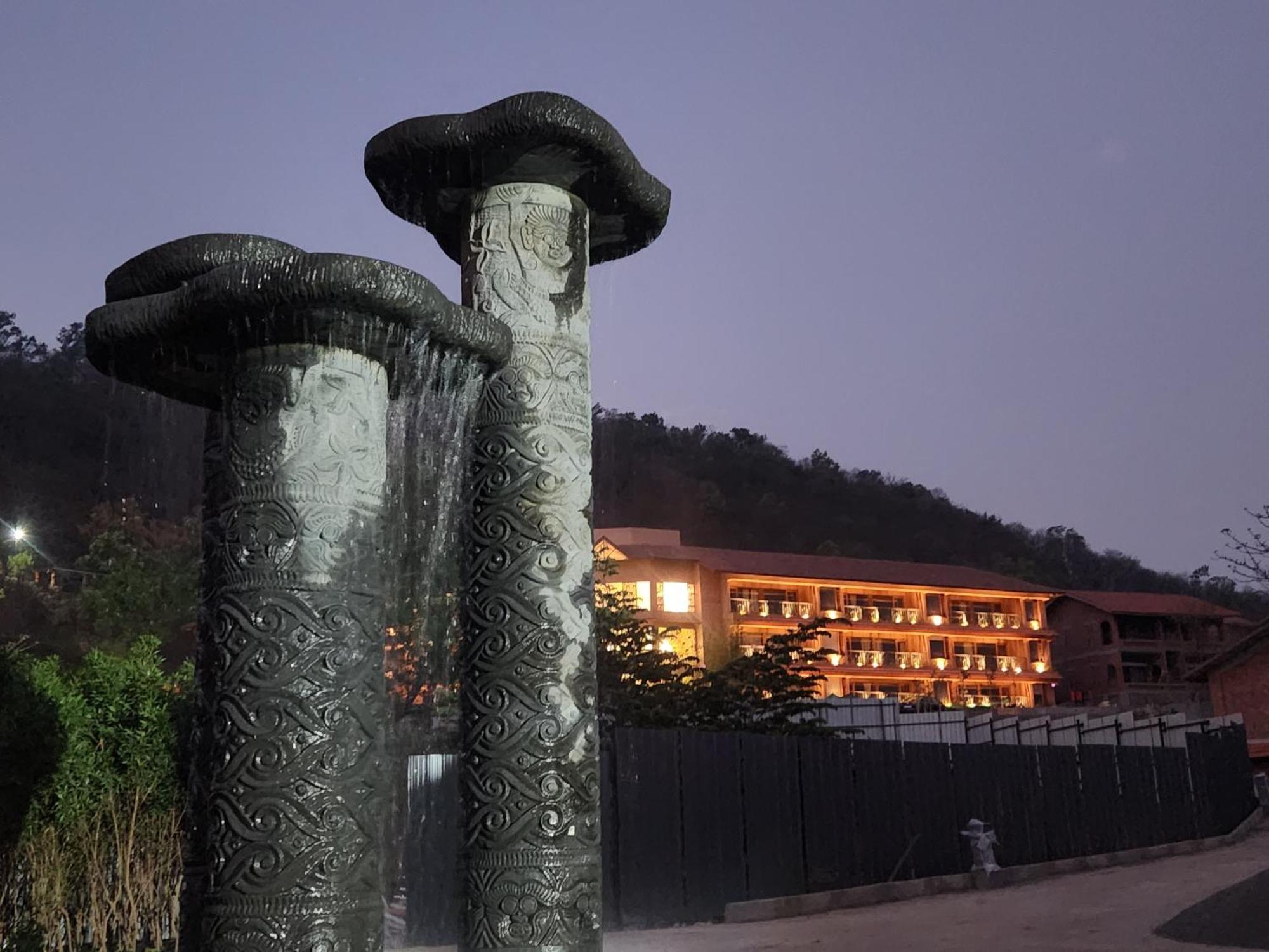 The Foresta Resort ,Mulshi Paud Extérieur photo