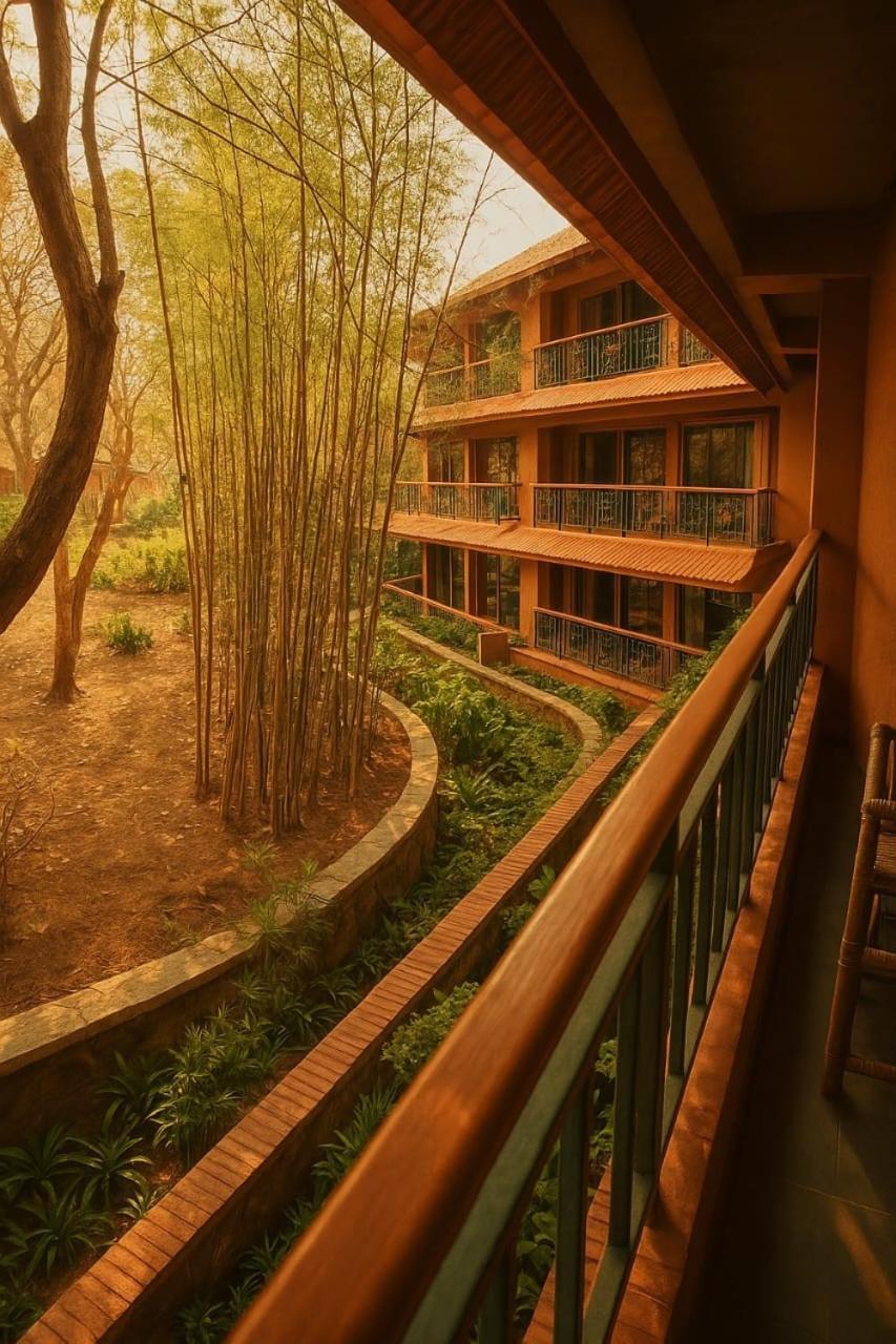 The Foresta Resort ,Mulshi Paud Extérieur photo